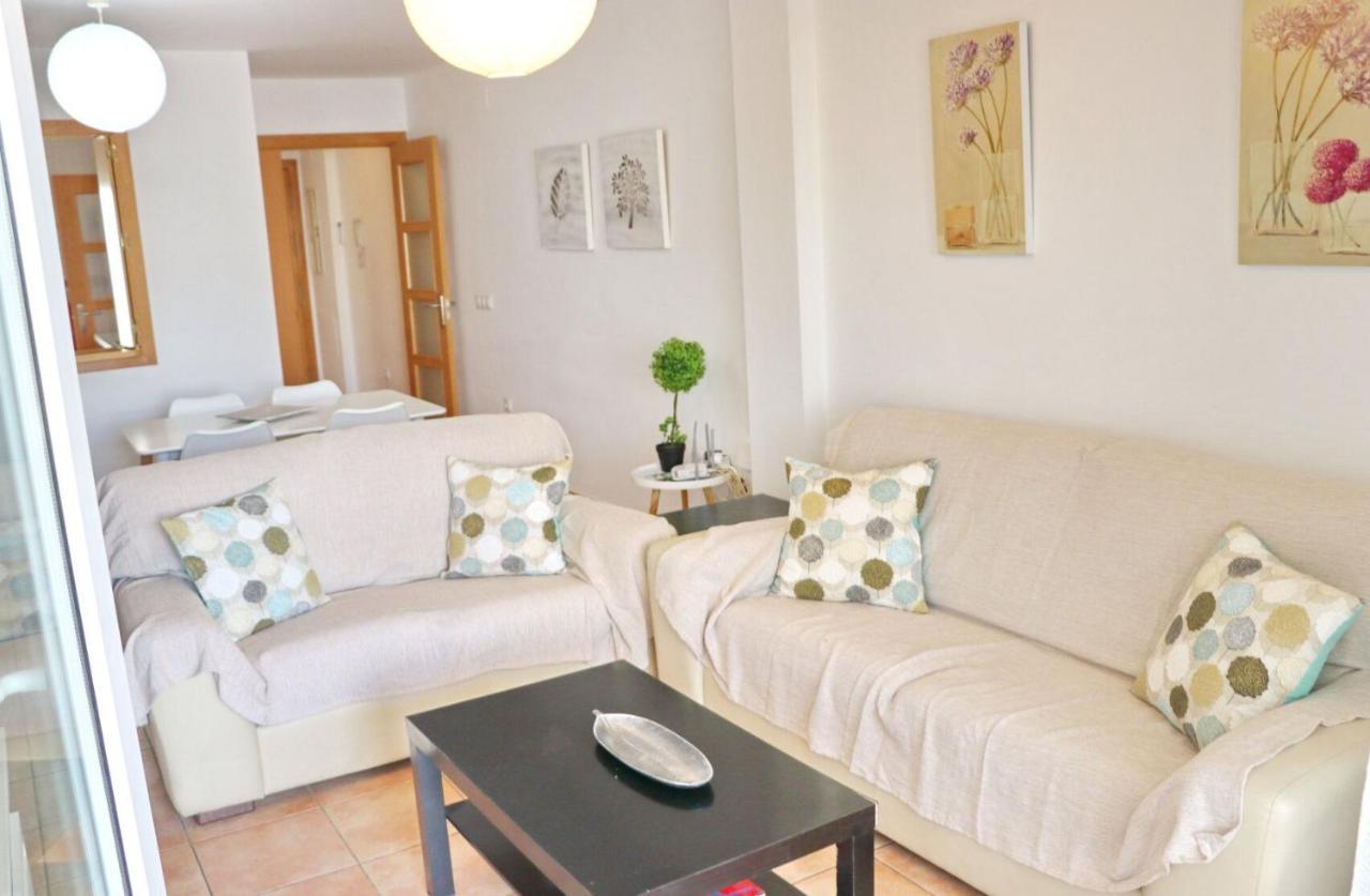 Apartamento Bateles โกนิล เด ลาฟรอนเตรา ภายนอก รูปภาพ